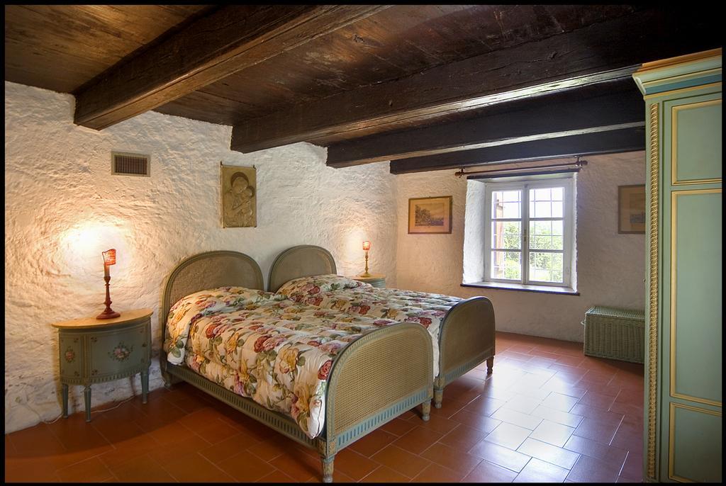 Agriturismo Famiglia Al Castello Di Bagnolo Bagnolo Piemonte ห้อง รูปภาพ