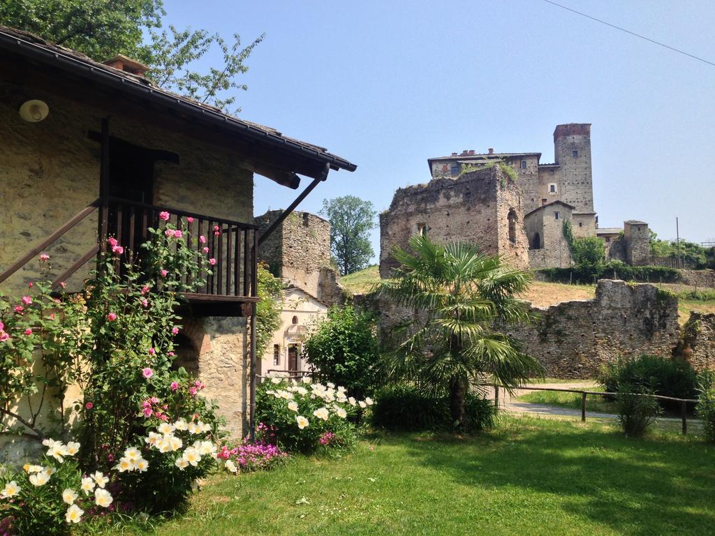 Agriturismo Famiglia Al Castello Di Bagnolo Bagnolo Piemonte ห้อง รูปภาพ