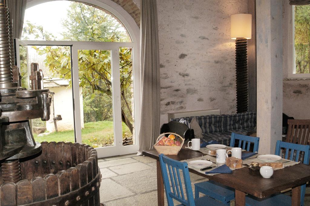 Agriturismo Famiglia Al Castello Di Bagnolo Bagnolo Piemonte ห้อง รูปภาพ