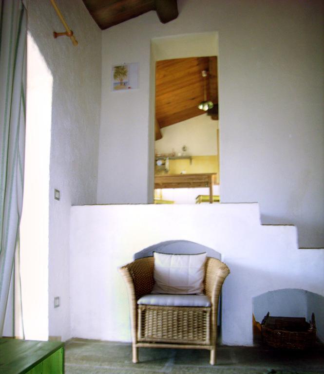 Agriturismo Famiglia Al Castello Di Bagnolo Bagnolo Piemonte ห้อง รูปภาพ