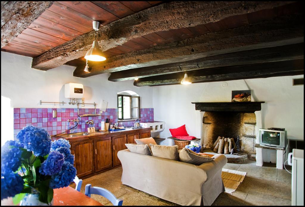 Agriturismo Famiglia Al Castello Di Bagnolo Bagnolo Piemonte ห้อง รูปภาพ