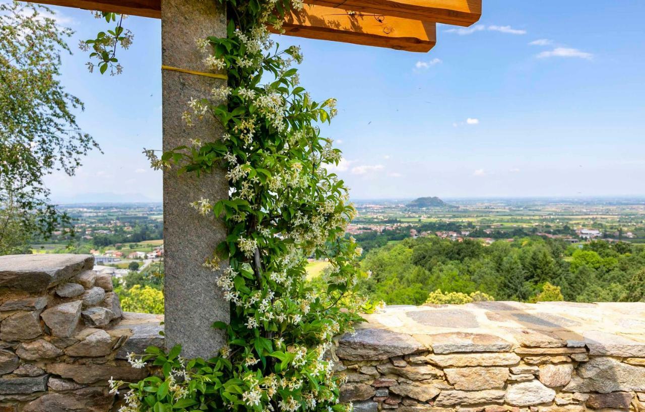 Agriturismo Famiglia Al Castello Di Bagnolo Bagnolo Piemonte ภายนอก รูปภาพ