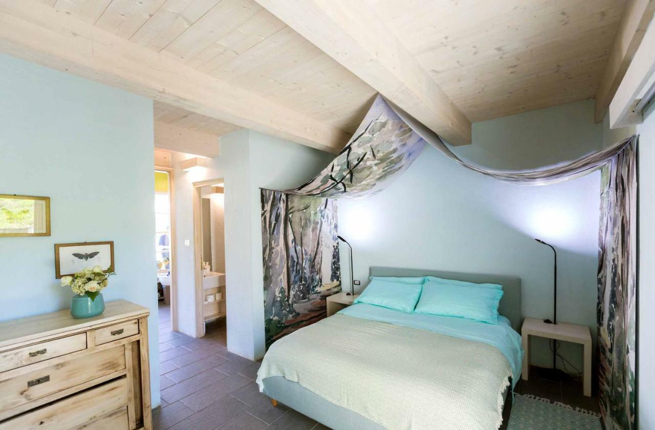 Agriturismo Famiglia Al Castello Di Bagnolo Bagnolo Piemonte ภายนอก รูปภาพ